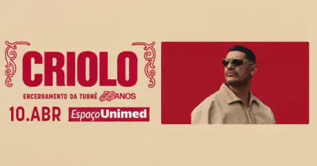 Criolo se apresentando durante o encerramento da turnê 'Criolo 50' em São Paulo