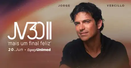 Jorge Vercillo se apresentando no show JV Parte II Um Final Feliz no Espaço Unimed