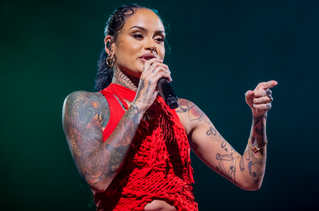 Kehlani se apresentando no AFROPUNK Brasil em Salvador